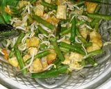 Foto langkah ke 5 dari resep Oseng totecang (toge tempe kacang).