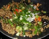 Foto langkah ke 4 dari resep Oseng Oncom Pedas Nagih.
