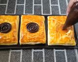 Foto langkah ke 5 dari resep Chocolate Puff Pastry.