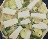 Foto del paso 4 de la receta: TARTA DE 🥒ZUCHINIS🥒 Y 🧀🧀QUESOS🧀 (en horno eléctrico)