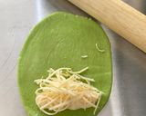 Foto langkah ke 3 dari resep Roti Sobek Pandan Isi Keju.