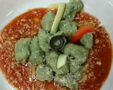 Foto del passaggio 4 della ricetta Gnocchi ricotta e spinaci alla Fiorentina