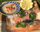 A picture of step 3 of Vietnamese inspired vegetable rolls #summerchallange1So easy to make, no cooking required 😀.
