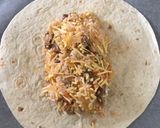 Lecsós tarjával töltött tortilla recept fázis 5 fotója