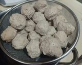 Foto langkah ke 4 dari resep Bakso tanpa tepung #debmfriendly #ketofriendly.