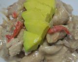Foto del paso 8 de la receta: Pollo🍗en salsa🥯de queso🧅🫑🧄