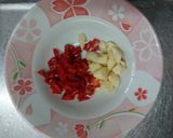 青苦瓜炒小魚干(簡單料理)的食譜步驟2照片