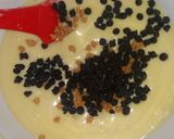 A picture of step 4 of Eggless Custard chocochip Cake.