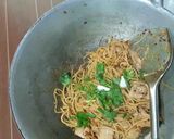 รูปขั้นตอนการทำที่ 5 ของ สปาเก็ตตี้หม่าล่าผัดแห้ง