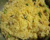 A picture of step 2 of Paneer pulao.