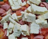 Foto del paso 4 de la receta: Tarta fácil de jamón, queso y tomate con amigos