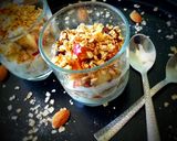 A picture of step 11 of Yogurt Parfait.