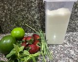 Foto del paso 1 de la receta: Infusión con fresas y limón 🧑🏻‍🍳