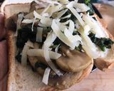 A picture of step 4 of Mushroom spinach sandwich.