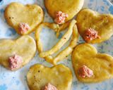 Foto del paso 2 de la receta: Arepitas en forma de corazón