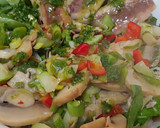 Foto del paso 4 de la receta: Amanida tèbia verdures i Cavalla