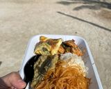 Foto langkah ke 4 dari resep Nasi Gurih Komplit.