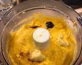 A picture of step 4 of Vegan mac and “cheese”.