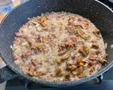 Une image de l'étape 16 de Tagliatelles à la viande séchée, girolles et crème de courgettes.