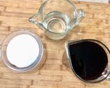 Foto del passaggio 2 della ricetta Vino di mirto