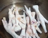 Foto langkah ke 1 dari resep Soto Ceker.