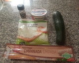 Foto del paso 1 de la receta: Pizza con masa de Empanada o Quebrada de calabacín y queso