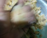 A picture of step 1 of Super crispy bread rolls.