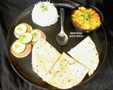 A picture of step 3 of Rice Roti Salad Lauki Chanadal Sabzi - Mini Meal Office Lunch Tiffin.