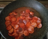Foto del paso 2 de la receta: Pasta con Salchichas