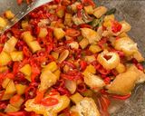 Foto langkah ke 3 dari resep Sambel Goreng Kentang Tahu.