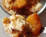 A picture of step 7 of Apple crumble cheesecake cups.