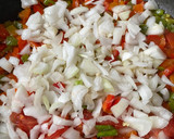 Foto del paso 3 de la receta: Champiñones 🍄 rellenos de verduras 🍅