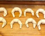 Sajtos vajas kifli recept fázis 8 fotója