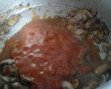A picture of step 5 of Chicken with Chipotle and Mushrooms.