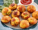 A picture of step 6 of Less Oil Handvo Flour Palak Vada.
