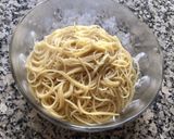 Foto del paso 2 de la receta: Pasta con salsa de sobraditos
