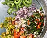 Foto langkah ke 6 dari resep Pepes Sayur Singkong Ikan Asin.