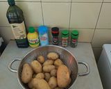 Foto del paso 5 de la receta: Filetes de pollo marinados acompañados de escalivada y patatas al horno con tomillo y limón