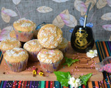 Foto del paso 5 de la receta: Muffins de banana y dulce de leche con cubierta azucarada de coco🥳
