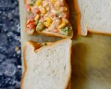 A picture of step 4 of Corn mayo grill sandwiches.
