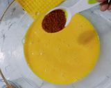 A picture of step 3 of Memon's Fusion Omelette.