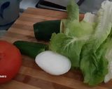A picture of step 1 of Chicken Wings with Mustard in Air Fryer and Liquid Salad.