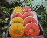 Foto langkah ke 9 dari resep Bolu kukus semangka.