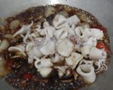 Foto langkah ke 4 dari resep Cumi Saos Mentega Enak dan mudah.