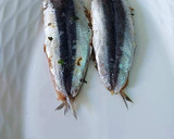 Foto del paso 3 de la receta: Boquerones con picada, fritos en harina de garbanzos