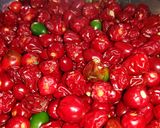 A picture of step 1 of Fiery Coconut Curry Chilli Sauce.