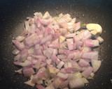Foto del paso 2 de la receta: Más que pollo hervido