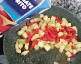 Foto del paso 1 de la receta: Empanadillas de atún con verdura
