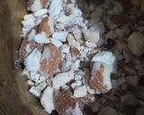 A picture of step 2 of Dryfruit chikki.