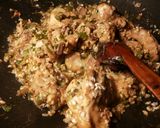Foto del paso 18 de la receta Wok de arroz cremoso con pollo,en salsa de pate y pimientos